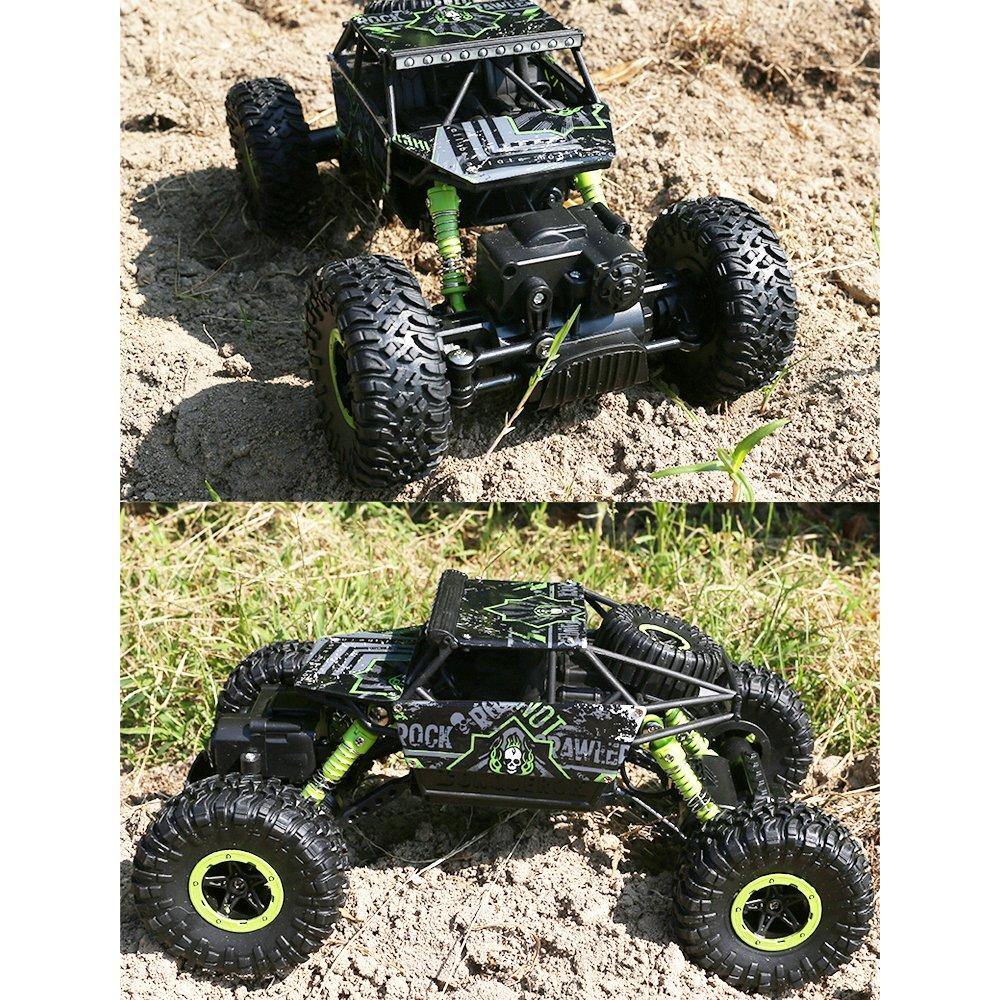 Bosonshop Remote Control Car 4WD Off Road Rock Crawler Vehicle 2.4 GHz